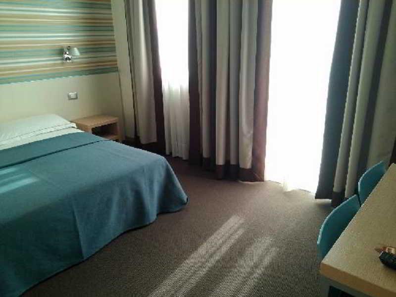 Key Hotel Vicenza Esterno foto