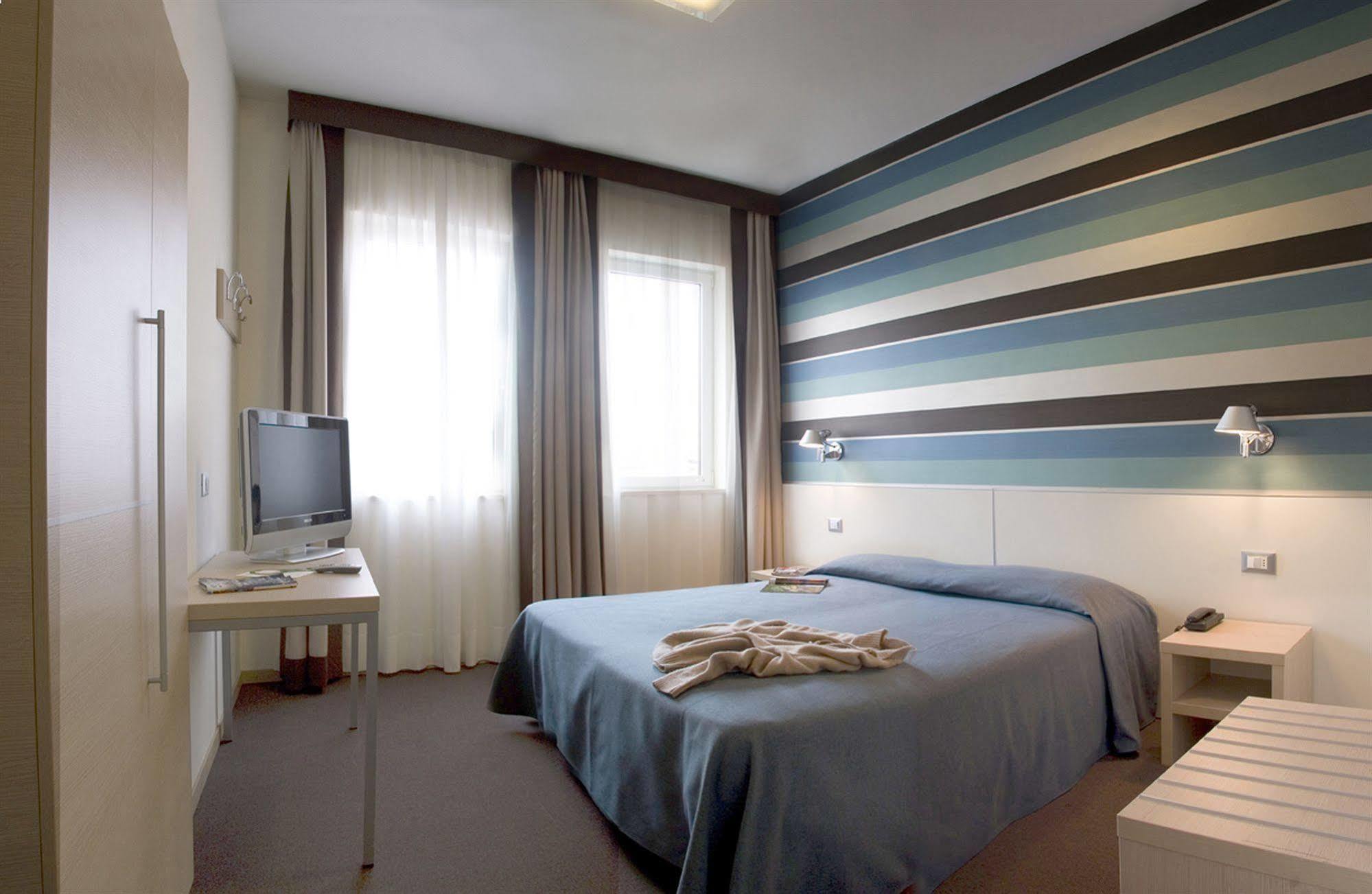 Key Hotel Vicenza Esterno foto